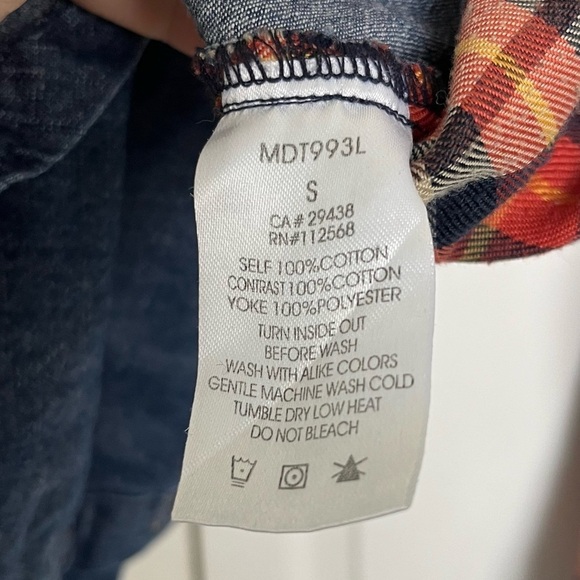 Women’s Miss Me Flannel Plaid and Jean Aztec Print Shirt Size S - Picture 7 of 8